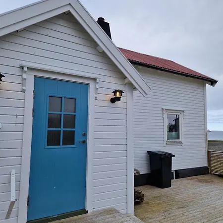 Roligheten Lodge In Andenes Exterior photo